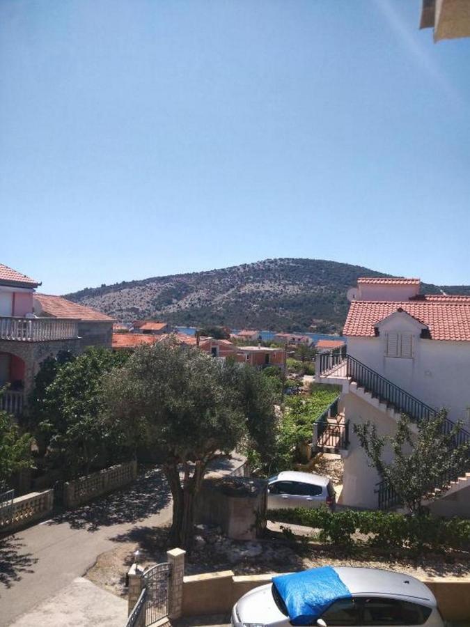 Apartments Vala Vinišće Zewnętrze zdjęcie