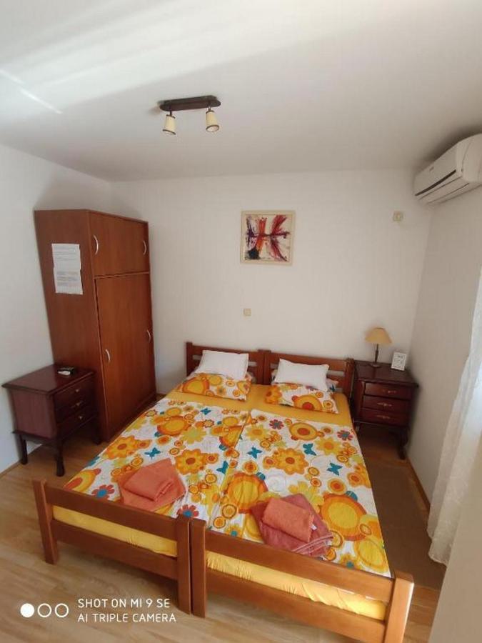 Apartments Vala Vinišće Zewnętrze zdjęcie